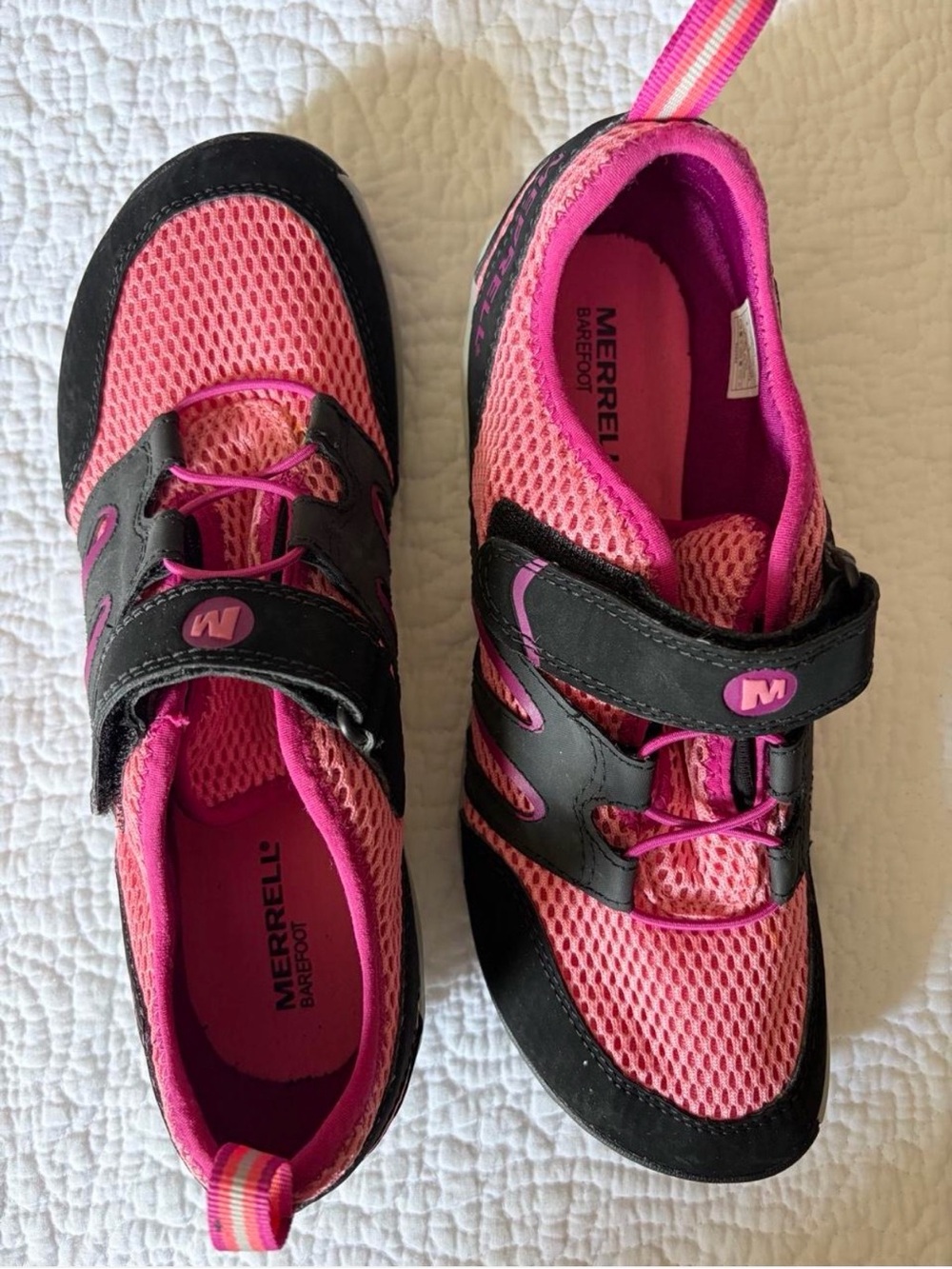 Merrell Kids Pink and Black Water Shoes with Hook-and-Loop Strap